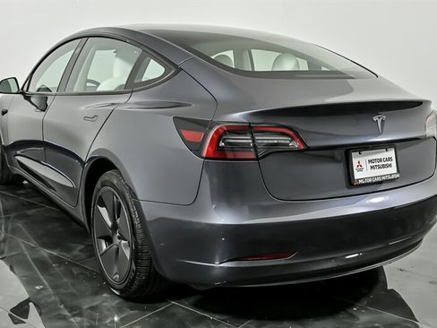 Used 2023 Tesla Model 3 Standard Range RWD image 7