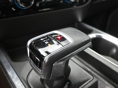 Used 2024 GMC Sierra 1500 SLT w/ SLT Premium Plus Package image 16