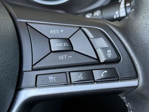 Used 2020 Nissan Sentra SV FWD image 22