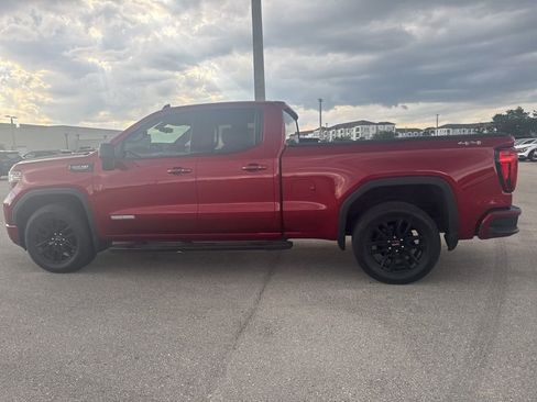 Used 2021 GMC Sierra 1500 Elevation w/ LPO, Elevation Black Package AWD/4WD image 10