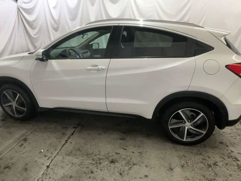 Used 2022 Honda HR-V EX image 11