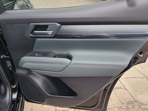 New 2026 GMC Terrain AT4 w/ Convenience Package III image 42