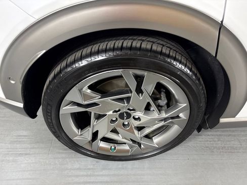 Used 2023 Genesis GV60 Performance AWD/4WD image 10
