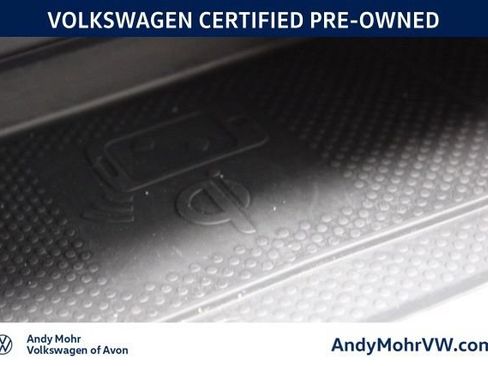 Used 2023 Volkswagen Tiguan SE AWD/4WD image 41