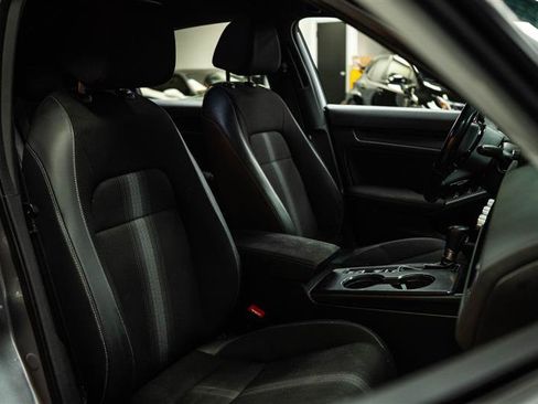 Used 2022 Honda Civic Sport image 13