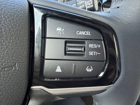Used 2026 Honda Odyssey Touring image 18