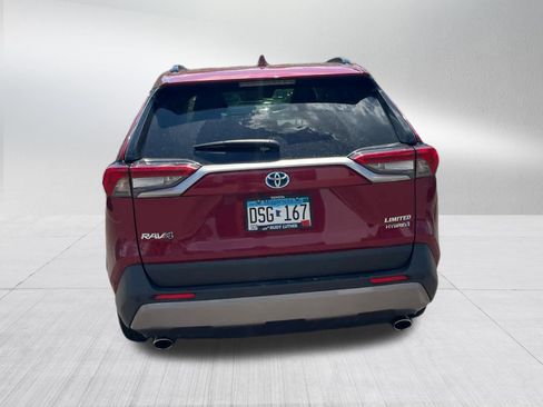 Used 2019 Toyota RAV4 Limited AWD/4WD image 4