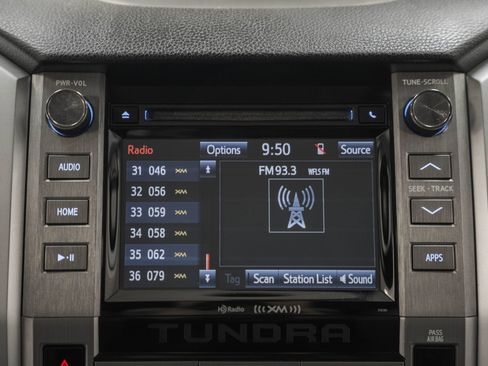 Used 2018 Toyota Tundra SR5 image 27