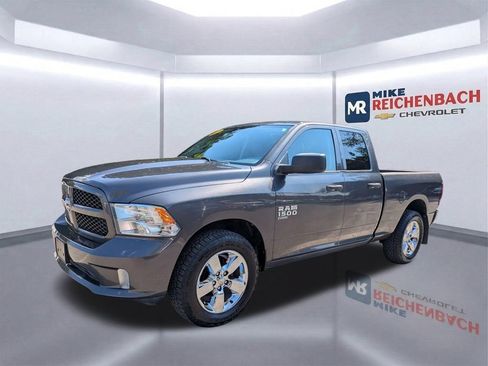 Used 2019 RAM 1500 Express w/ Express Value Package AWD/4WD image 8
