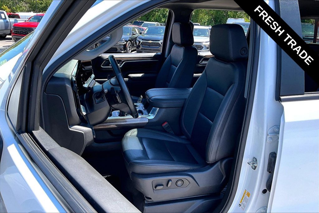 Used 2024 Chevrolet Silverado 1500 RST w/ Convenience Package II AWD/4WD image 6