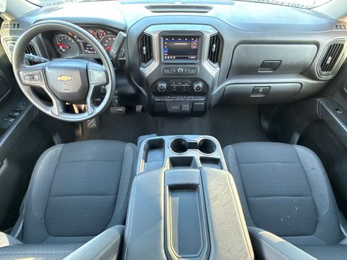 Used 2022 Chevrolet Silverado 1500 Custom AWD/4WD image 19