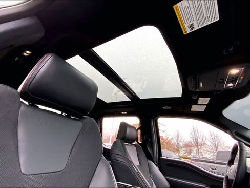 Used 2025 Ford F150 Raptor image 13