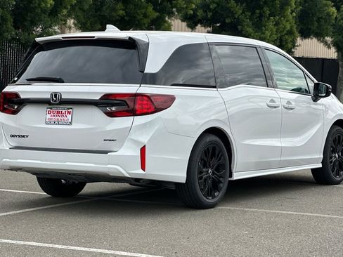 New 2026 Honda Odyssey Sport-L image 4