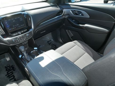 Used 2023 Chevrolet Traverse LT w/ Midnight/Sport Edition AWD/4WD image 11