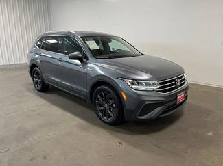 Used 2024 Volkswagen Tiguan SE FWD video 1
