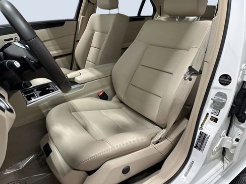 Certified 2016 Mercedes-Benz E 350 White image 30