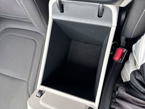 Used 2023 Hyundai Tucson SE image 23