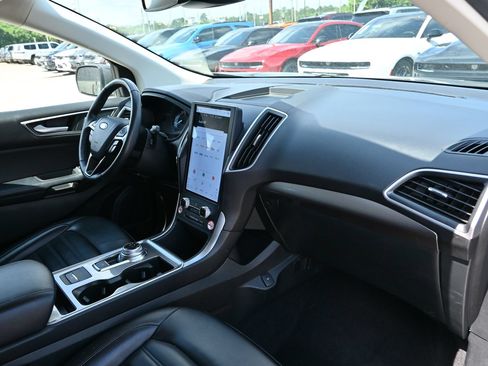 Used 2024 Ford Edge SEL AWD/4WD image 40