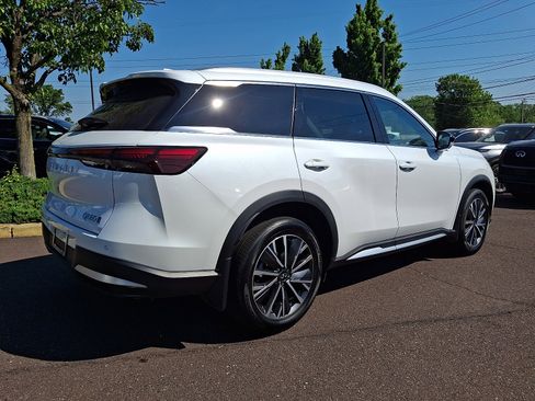 Certified 2026 INFINITI QX60 Luxe w/ Cargo Package AWD/4WD image 6