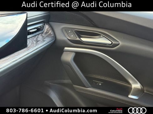Used 2025 Audi Q5 Premium AWD/4WD image 38
