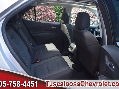 Certified 2018 Chevrolet Equinox LT w/ Sun & Infotainment Package FWD image 23