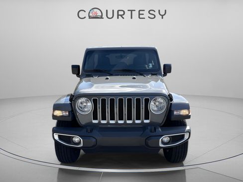 Used 2023 Jeep Wrangler Sahara w/ Cold Weather Group image 11