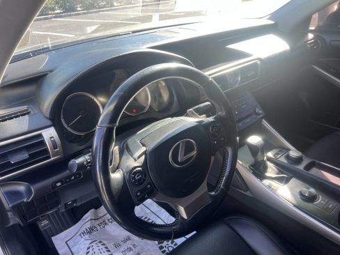 Used 2016 Lexus IS 200t image 16