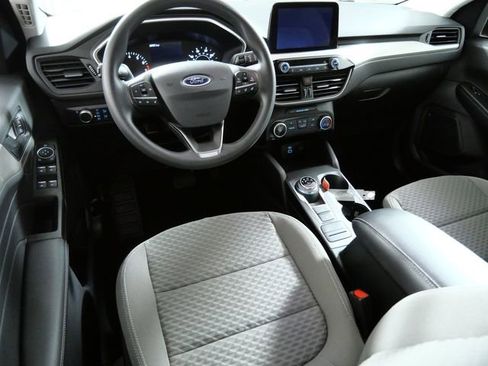 Certified 2022 Ford Escape SE FWD image 4