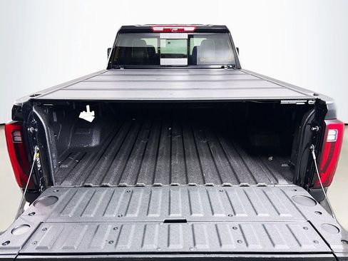 New 2026 GMC Sierra 2500 Denali Ultimate w/ LPO, Black Badging Package image 27