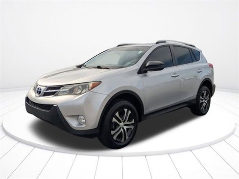 Used 2013 Toyota RAV4 LE image 7