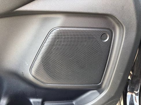 Used 2025 Ford Escape ST-Line Select AWD/4WD image 11