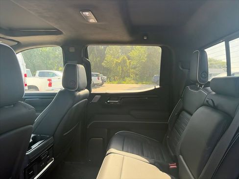 Used 2023 GMC Sierra 1500 AT4X w/ AT4X AEV Edition AWD/4WD image 10