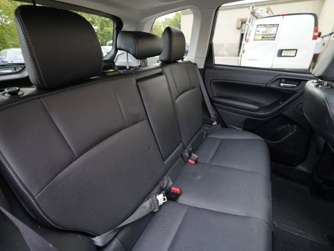 Used 2016 Subaru Forester 2.5i Limited AWD/4WD image 38