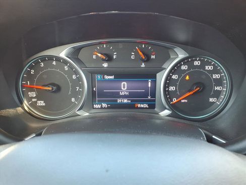 Used 2022 Chevrolet Equinox LS w/ LS Convenience Package image 25