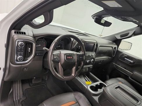 Used 2022 GMC Sierra 1500 AT4 w/ AT4 Premium Package image 17