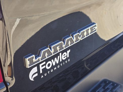 New 2026 RAM 1500 Laramie AWD/4WD image 9