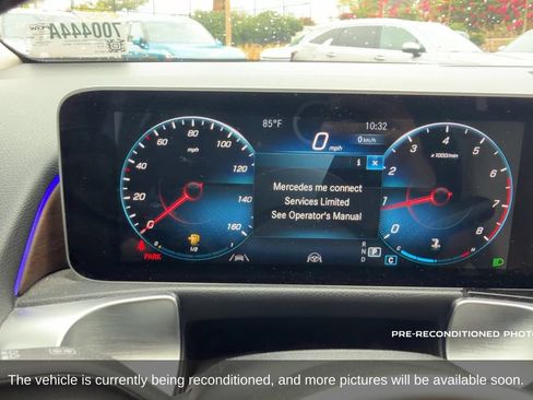 Used 2020 Mercedes-Benz GLB 250 4MATIC image 16