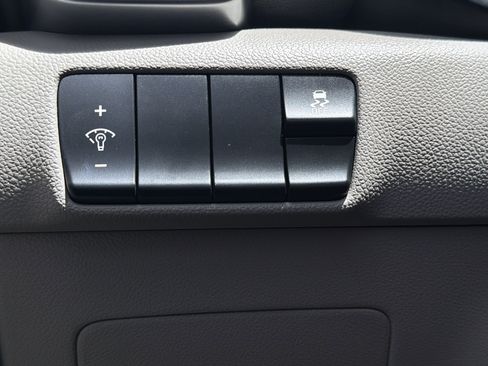 Certified 2018 Kia Sportage LX image 24