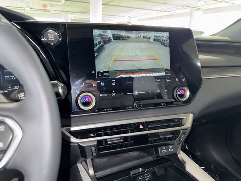 Used 2025 Lexus RX 350 Premium w/ Accessory Package (Z1) FWD image 23