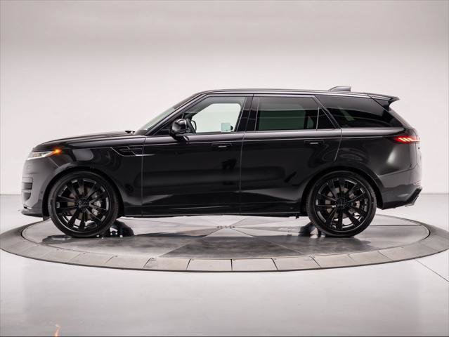 New 2026 Land Rover Range Rover Sport Dynamic SE AWD/4WD image 2