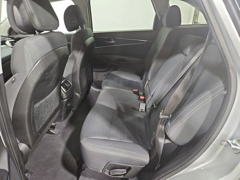 Used 2017 Kia Sorento AWD image 24