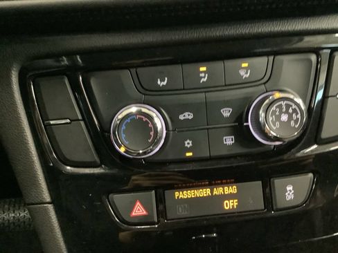 Used 2019 Buick Encore Preferred FWD image 22