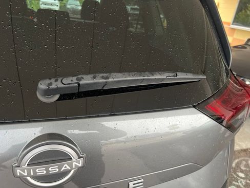 Certified 2023 Nissan Rogue S FWD image 32