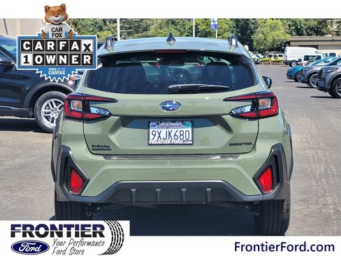 Used 2026 Subaru Crosstrek 2.5i Premium AWD/4WD image 6