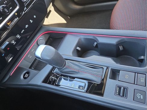 New 2026 Nissan Sentra SR image 25