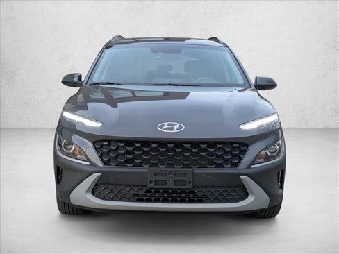 Used 2023 Hyundai Kona SEL w/ Winter Weather Package image 2