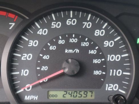 Used 2005 Toyota Tundra SR5 AWD/4WD image 41