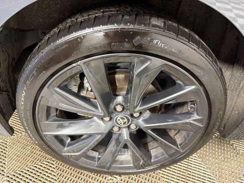 Used 2024 Toyota Corolla SE image 17