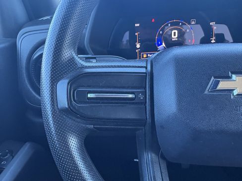 Used 2023 Chevrolet Colorado W/T image 15