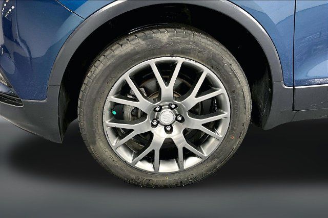 Used 2019 Buick Encore Sport Touring AWD/4WD image 28